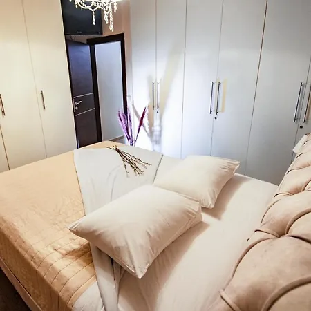 Διαμέρισμα Ninos Luxury Corfu (city)